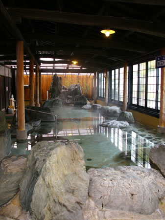 筑後川温泉虹の宿ホテル花景色 源泉直送サービス 10l入り 水広場 筑後川温泉虹の宿ホテル花景色 源泉直送サービス 10l入り 水広場
